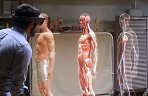 动动手指完成解剖 微软顶级黑科技HoloLens新演示