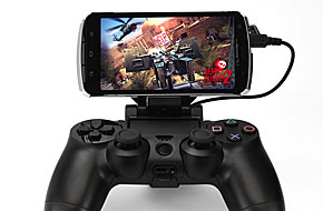 PS4手柄合体安卓智能机给你不可思议的手游快感